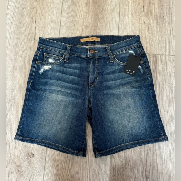 Joe’s Woman’s Distressed Denim Shorts 🤎 - Picture 1 of 9